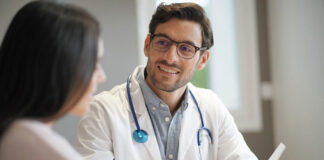 Przepuklina kresy białej – czy jest groźna? Przepuklina kresy białej