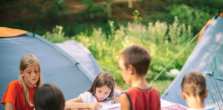 Czy warto wybrać profesjonalne letnie obozy 2021