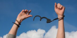 Jakie są objawy uzależnienia od komputera? Jakie są objawy uzależnienia od komputera?