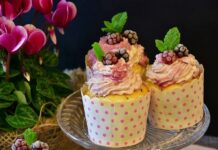 Czy serek mascarpone nadaje się na sernik? Czy serek mascarpone nadaje się na sernik?