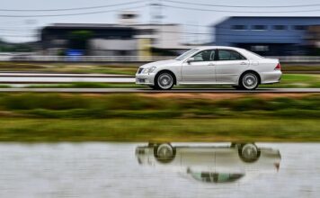 Ile pali Toyota Auris?
