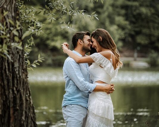 Jak sprawdzić częstotliwość sieci? Jak sprawdzić częstotliwość sieci?