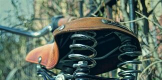 Jak przesunąć siodełko do tyłu? Jak przesunąć siodełko do tyłu?