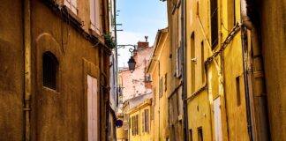 Jak Pompować piłkę do siatki? Jak Pompować piłkę do siatki?